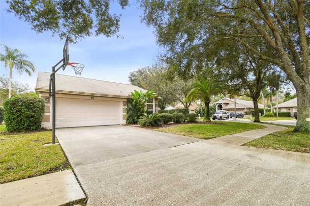 863 CRESTRIDGE CIRCLE, TARPON SPRINGS, Florida 34688, 3 Bedrooms Bedrooms, ,2 BathroomsBathrooms,Residential,For Sale,CRESTRIDGE,MFRU8227251