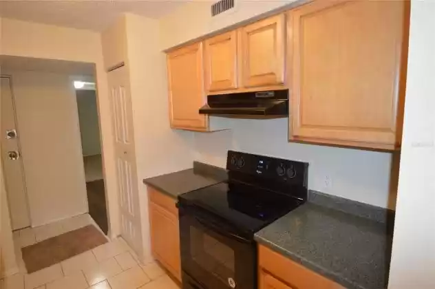 7509 PRESLEY PLACE, TAMPA, Florida 33617, 1 Bedroom Bedrooms, ,1 BathroomBathrooms,Residential,For Sale,PRESLEY,MFRO6171627