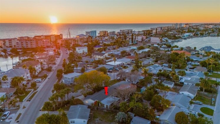 14001 MIRAMAR AVENUE, MADEIRA BEACH, Florida 33708, 3 Bedrooms Bedrooms, ,2 BathroomsBathrooms,Residential,For Sale,MIRAMAR,MFRU8227425