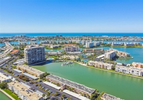 7540 BAY ISLAND DRIVE, SOUTH PASADENA, Florida 33707, 1 Bedroom Bedrooms, ,1 BathroomBathrooms,Residential,For Sale,BAY ISLAND,MFRU8227590