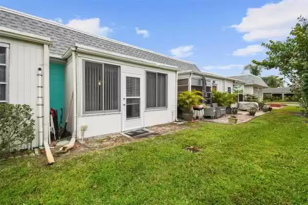 4215 PRINCE PLACE, NEW PORT RICHEY, Florida 34652, 1 Bedroom Bedrooms, ,1 BathroomBathrooms,Residential,For Sale,PRINCE,MFRU8227743