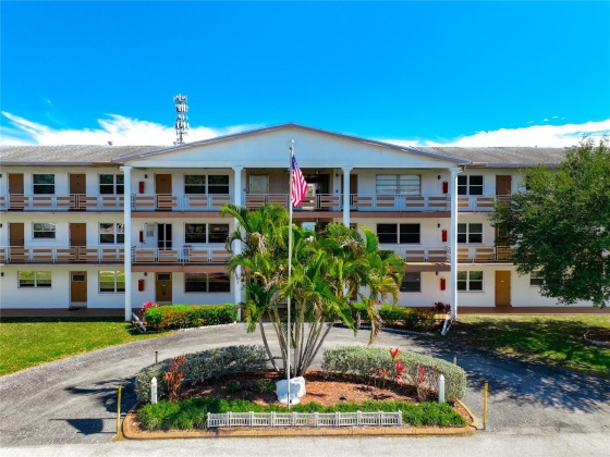 6015 19TH STREET, ST PETERSBURG, Florida 33714, 1 Bedroom Bedrooms, ,1 BathroomBathrooms,Residential,For Sale,19TH,MFRU8227630