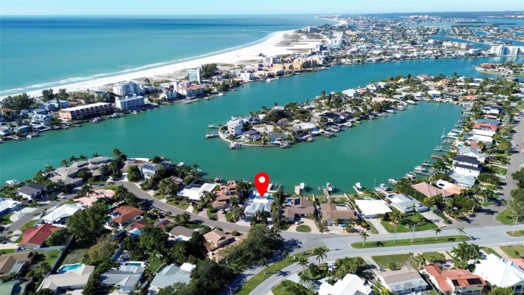 10074 YACHT CLUB DRIVE, TREASURE ISLAND, Florida 33706, 4 Bedrooms Bedrooms, ,3 BathroomsBathrooms,Residential,For Sale,YACHT CLUB,MFRU8227252