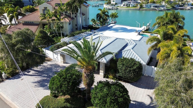 10074 YACHT CLUB DRIVE, TREASURE ISLAND, Florida 33706, 4 Bedrooms Bedrooms, ,3 BathroomsBathrooms,Residential,For Sale,YACHT CLUB,MFRU8227252