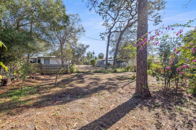 1949 TROTTER ROAD, LARGO, Florida 33774, 4 Bedrooms Bedrooms, ,3 BathroomsBathrooms,Residential,For Sale,TROTTER,MFRU8227466