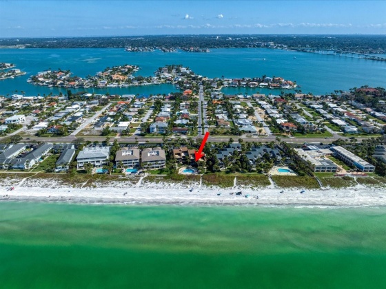 2200 GULF BOULEVARD, BELLEAIR BEACH, Florida 33786, 2 Bedrooms Bedrooms, ,2 BathroomsBathrooms,Residential,For Sale,GULF,MFRU8225998