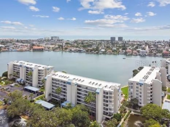 7902 SAILBOAT KEY BOULEVARD, SOUTH PASADENA, Florida 33707, 2 Bedrooms Bedrooms, ,2 BathroomsBathrooms,Residential,For Sale,SAILBOAT KEY,MFRU8228197