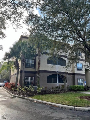 16202 SAINT MICHELLE COURT, TAMPA, Florida 33647, 2 Bedrooms Bedrooms, ,2 BathroomsBathrooms,Residential,For Sale,SAINT MICHELLE,MFRT3499600