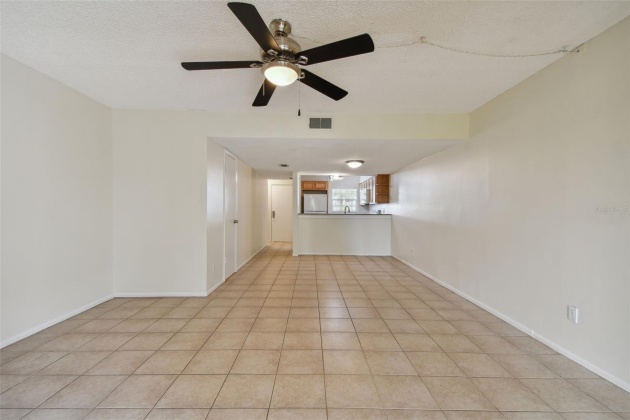 9209 SEMINOLE BLVD, SEMINOLE, Florida 33772, 2 Bedrooms Bedrooms, ,1 BathroomBathrooms,Residential,For Sale,SEMINOLE BLVD,MFRU8227627