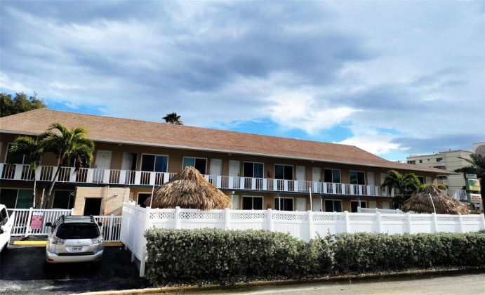 14251 GULF BOULEVARD, MADEIRA BEACH, Florida 33708, 1 Bedroom Bedrooms, ,1 BathroomBathrooms,Residential,For Sale,GULF,MFRT3499730