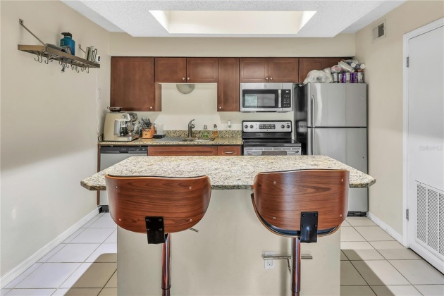 10200 GANDY BOULEVARD, ST PETERSBURG, Florida 33702, 1 Bedroom Bedrooms, ,1 BathroomBathrooms,Residential,For Sale,GANDY,MFRU8227143