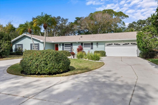 1240 HARBOR LAKE DRIVE, LARGO, Florida 33770, 3 Bedrooms Bedrooms, ,2 BathroomsBathrooms,Residential,For Sale,HARBOR LAKE,MFRU8228455