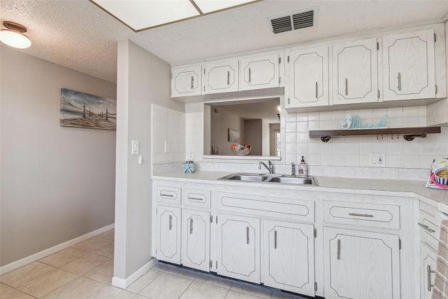 831 MAPLE COURT, DUNEDIN, Florida 34698, 2 Bedrooms Bedrooms, ,1 BathroomBathrooms,Residential,For Sale,MAPLE,MFRT3500032