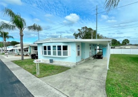 1915 SEMINOLE BOULEVARD, LARGO, Florida 33778, 2 Bedrooms Bedrooms, ,2 BathroomsBathrooms,Residential,For Sale,SEMINOLE,MFRU8228483