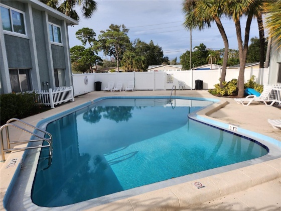 379 47TH AVENUE, ST PETERSBURG, Florida 33703, 1 Bedroom Bedrooms, ,1 BathroomBathrooms,Residential,For Sale,47TH,MFRT3496982