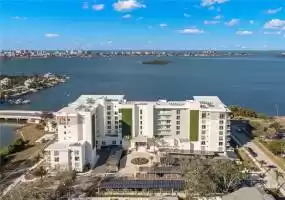1020 SUNSET POINT ROAD, CLEARWATER, Florida 33755, 3 Bedrooms Bedrooms, ,3 BathroomsBathrooms,Residential,For Sale,SUNSET POINT,MFRU8227387