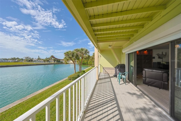 443 HAVEN POINT DRIVE, TREASURE ISLAND, Florida 33706, 3 Bedrooms Bedrooms, ,2 BathroomsBathrooms,Residential,For Sale,HAVEN POINT,MFRU8228932