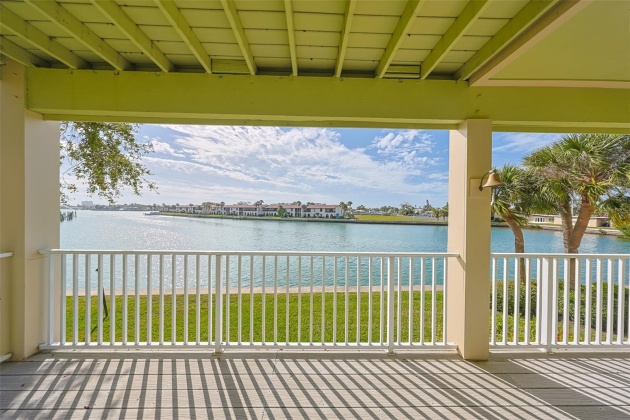 443 HAVEN POINT DRIVE, TREASURE ISLAND, Florida 33706, 3 Bedrooms Bedrooms, ,2 BathroomsBathrooms,Residential,For Sale,HAVEN POINT,MFRU8228932