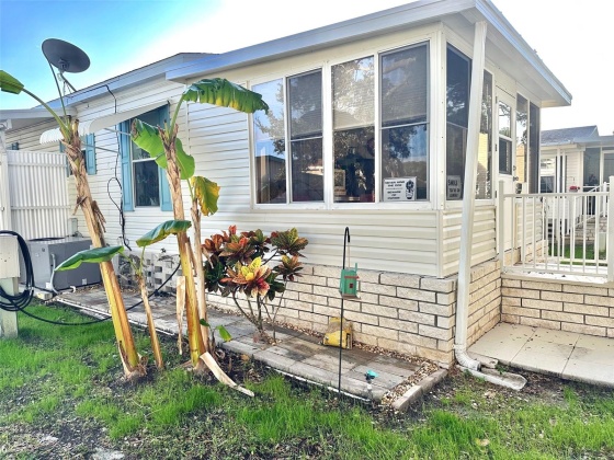 9790 66TH STREET, PINELLAS PARK, Florida 33782, 3 Bedrooms Bedrooms, ,2 BathroomsBathrooms,Residential,For Sale,66TH,MFRU8225963