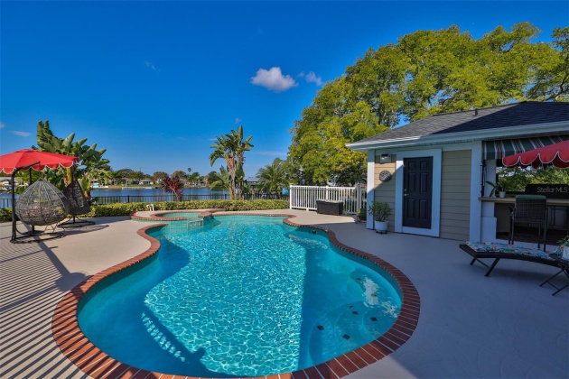 428 ISLAND CAY WAY, APOLLO BEACH, Florida 33572, 3 Bedrooms Bedrooms, ,4 BathroomsBathrooms,Residential,For Sale,ISLAND CAY,MFRT3485975