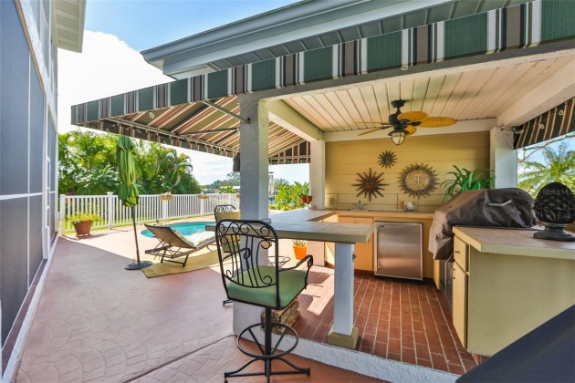 428 ISLAND CAY WAY, APOLLO BEACH, Florida 33572, 3 Bedrooms Bedrooms, ,4 BathroomsBathrooms,Residential,For Sale,ISLAND CAY,MFRT3485975