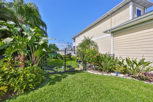 428 ISLAND CAY WAY, APOLLO BEACH, Florida 33572, 3 Bedrooms Bedrooms, ,4 BathroomsBathrooms,Residential,For Sale,ISLAND CAY,MFRT3485975