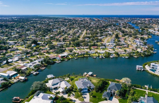 428 ISLAND CAY WAY, APOLLO BEACH, Florida 33572, 3 Bedrooms Bedrooms, ,4 BathroomsBathrooms,Residential,For Sale,ISLAND CAY,MFRT3485975