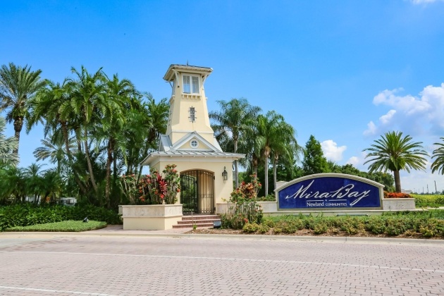 5423 MERRITT ISLAND DRIVE, APOLLO BEACH, Florida 33572, 4 Bedrooms Bedrooms, ,3 BathroomsBathrooms,Residential,For Sale,MERRITT ISLAND,MFRT3475009