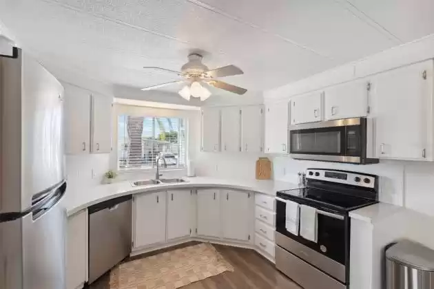 7323 GRAND PINE DRIVE, BAYONET POINT, Florida 34667, 2 Bedrooms Bedrooms, ,2 BathroomsBathrooms,Residential,For Sale,GRAND PINE,MFRW7861341
