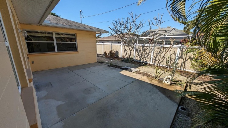 3873 21ST AVENUE, ST PETERSBURG, Florida 33713, 3 Bedrooms Bedrooms, ,3 BathroomsBathrooms,Residential,For Sale,21ST,MFRU8225677