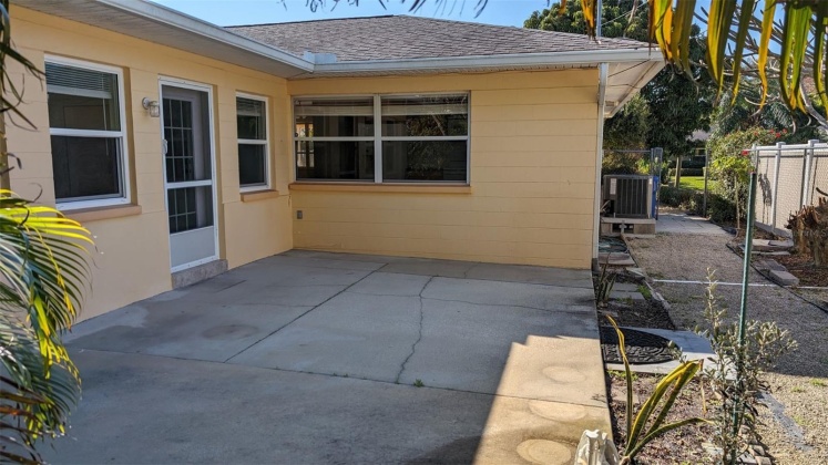 3873 21ST AVENUE, ST PETERSBURG, Florida 33713, 3 Bedrooms Bedrooms, ,3 BathroomsBathrooms,Residential,For Sale,21ST,MFRU8225677