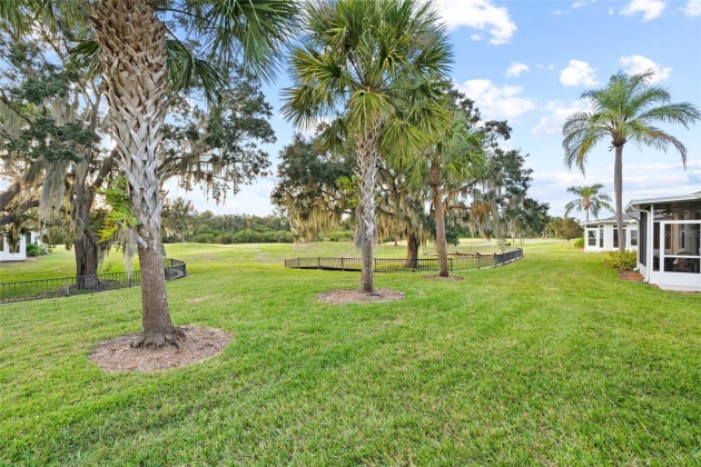 1252 LYNDHURST GREENS DRIVE, SUN CITY CENTER, Florida 33573, 2 Bedrooms Bedrooms, ,2 BathroomsBathrooms,Residential,For Sale,LYNDHURST GREENS,MFRT3489247