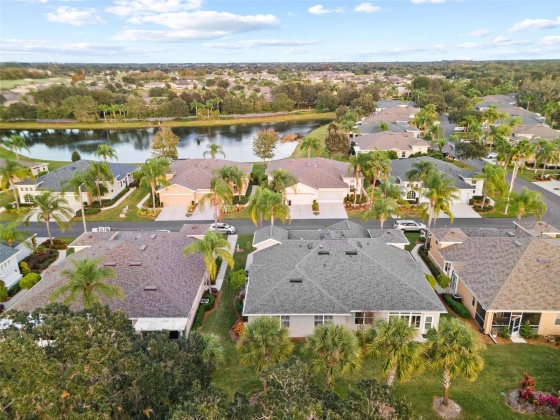 1252 LYNDHURST GREENS DRIVE, SUN CITY CENTER, Florida 33573, 2 Bedrooms Bedrooms, ,2 BathroomsBathrooms,Residential,For Sale,LYNDHURST GREENS,MFRT3489247