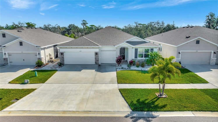 11949 BRIGHTON KNOLL LOOP, RIVERVIEW, Florida 33579, 4 Bedrooms Bedrooms, ,3 BathroomsBathrooms,Residential,For Sale,BRIGHTON KNOLL,MFRO6181199