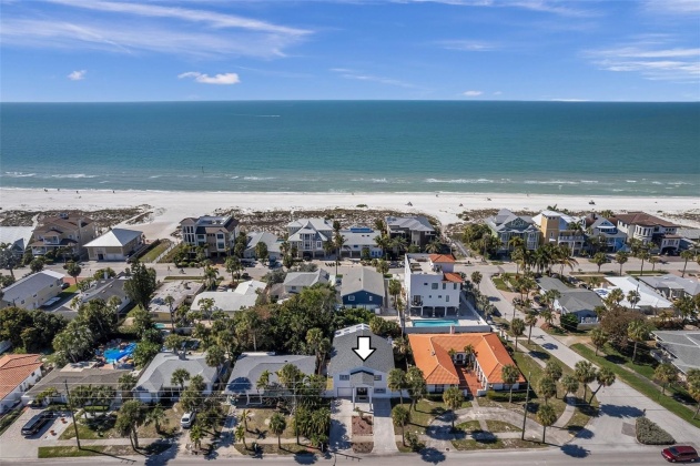 738 MANDALAY AVE, CLEARWATER BEACH, Florida 33767, 4 Bedrooms Bedrooms, ,3 BathroomsBathrooms,Residential,For Sale,MANDALAY AVE,MFRT3504242