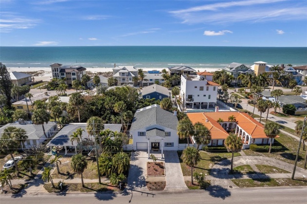 738 MANDALAY AVE, CLEARWATER BEACH, Florida 33767, 4 Bedrooms Bedrooms, ,3 BathroomsBathrooms,Residential,For Sale,MANDALAY AVE,MFRT3504242