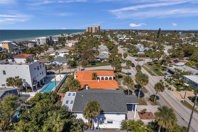 738 MANDALAY AVE, CLEARWATER BEACH, Florida 33767, 4 Bedrooms Bedrooms, ,3 BathroomsBathrooms,Residential,For Sale,MANDALAY AVE,MFRT3504242