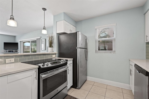 17035 GULF BOULEVARD, NORTH REDINGTON BEACH, Florida 33708, 1 Bedroom Bedrooms, ,1 BathroomBathrooms,Residential,For Sale,GULF,MFRT3484137