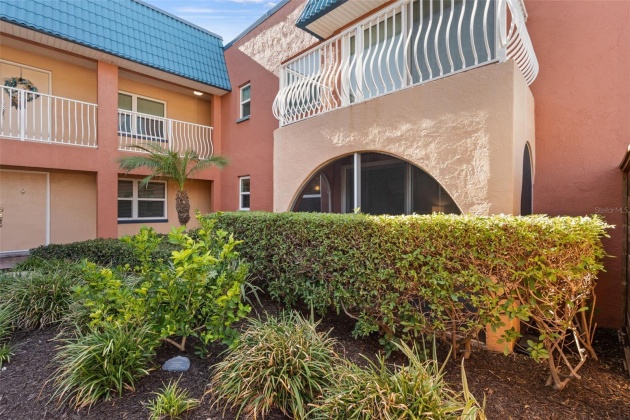 17035 GULF BOULEVARD, NORTH REDINGTON BEACH, Florida 33708, 1 Bedroom Bedrooms, ,1 BathroomBathrooms,Residential,For Sale,GULF,MFRT3484137