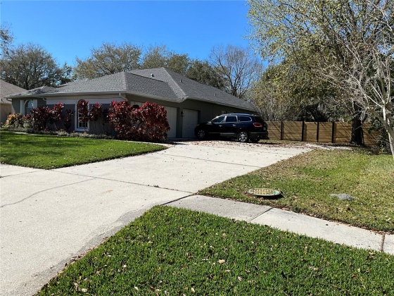 10009 COUNTRY CARRIAGE CIRCLE, RIVERVIEW, Florida 33569, 4 Bedrooms Bedrooms, ,3 BathroomsBathrooms,Residential,For Sale,COUNTRY CARRIAGE,MFRO6182430