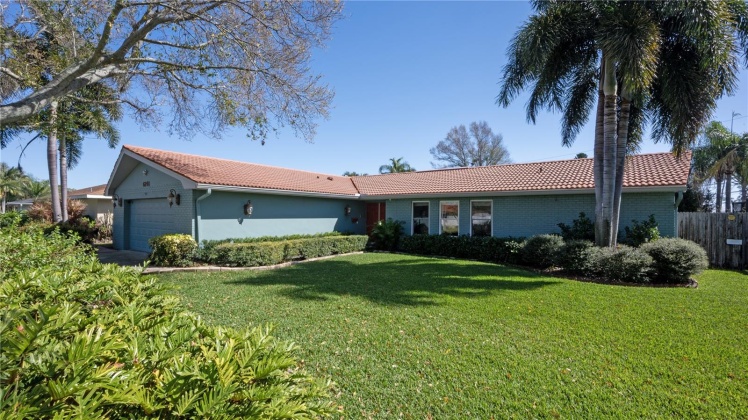 6241 TANGLEWOOD DRIVE, ST PETERSBURG, Florida 33702, 3 Bedrooms Bedrooms, ,2 BathroomsBathrooms,Residential,For Sale,TANGLEWOOD,MFRU8232327