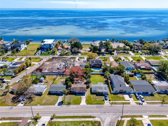 3611 OVERLOOK DRIVE, ST PETERSBURG, Florida 33703, 3 Bedrooms Bedrooms, ,1 BathroomBathrooms,Residential,For Sale,OVERLOOK,MFRU8232530