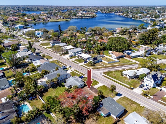 3611 OVERLOOK DRIVE, ST PETERSBURG, Florida 33703, 3 Bedrooms Bedrooms, ,1 BathroomBathrooms,Residential,For Sale,OVERLOOK,MFRU8232530