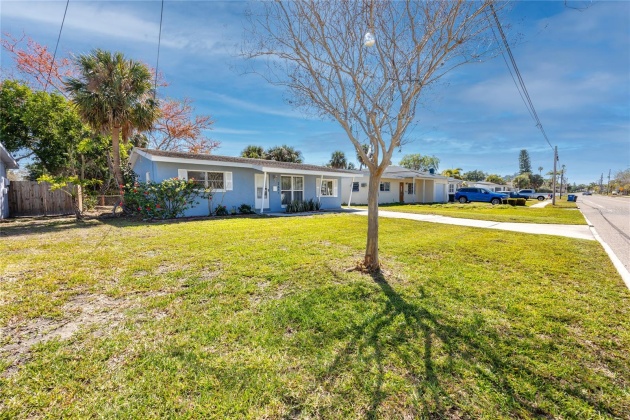 3611 OVERLOOK DRIVE, ST PETERSBURG, Florida 33703, 3 Bedrooms Bedrooms, ,1 BathroomBathrooms,Residential,For Sale,OVERLOOK,MFRU8232530