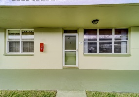 4890 BAY STREET, ST PETERSBURG, Florida 33703, 1 Bedroom Bedrooms, ,1 BathroomBathrooms,Residential,For Sale,BAY,MFRU8232859