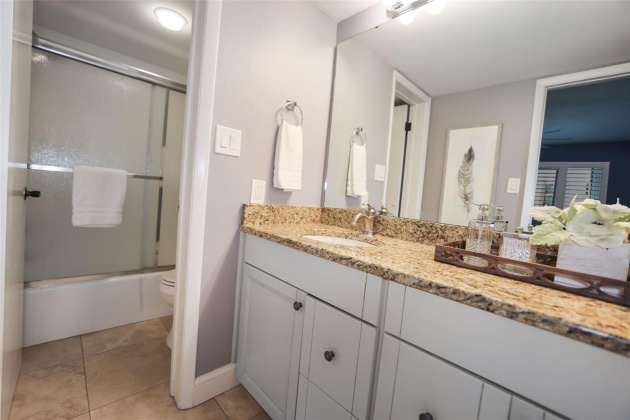 7435 BAYSHORE DRIVE, TREASURE ISLAND, Florida 33706, 2 Bedrooms Bedrooms, ,2 BathroomsBathrooms,Residential,For Sale,BAYSHORE,MFRU8232279