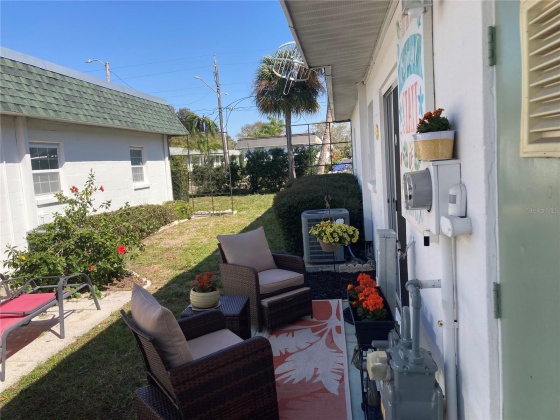 7809 39TH AVENUE, ST PETERSBURG, Florida 33709, 2 Bedrooms Bedrooms, ,1 BathroomBathrooms,Residential,For Sale,39TH,MFRU8233091