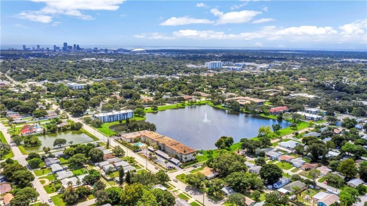 3850 13TH AVENUE, ST PETERSBURG, Florida 33713, 1 Bedroom Bedrooms, ,1 BathroomBathrooms,Residential,For Sale,13TH,MFRU8233154