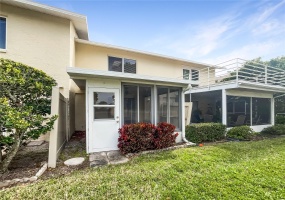 1050 STARKEY ROAD, LARGO, Florida 33771, 2 Bedrooms Bedrooms, ,2 BathroomsBathrooms,Residential,For Sale,STARKEY,MFRO6184173