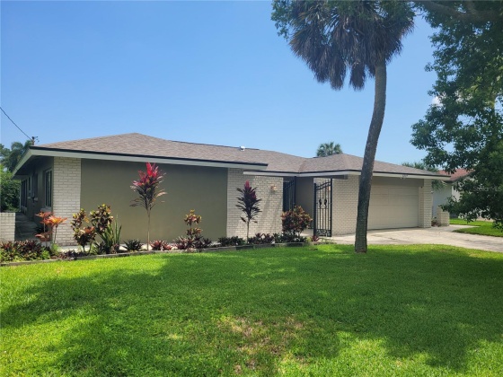 5237 DOVER STREET, ST PETERSBURG, Florida 33703, 4 Bedrooms Bedrooms, ,2 BathroomsBathrooms,Residential,For Sale,DOVER,MFRT3509063